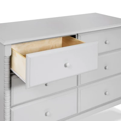DaVinci Jenny Lind Spindle 6-Drawer Dresser 5 DaVinci Jenny Lind Spindle 6-Drawer Dresser - Image 3