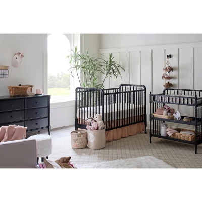 DaVinci Jenny Lind Spindle 6-Drawer Dresser 11 DaVinci Jenny Lind Spindle 6-Drawer Dresser - Image 9